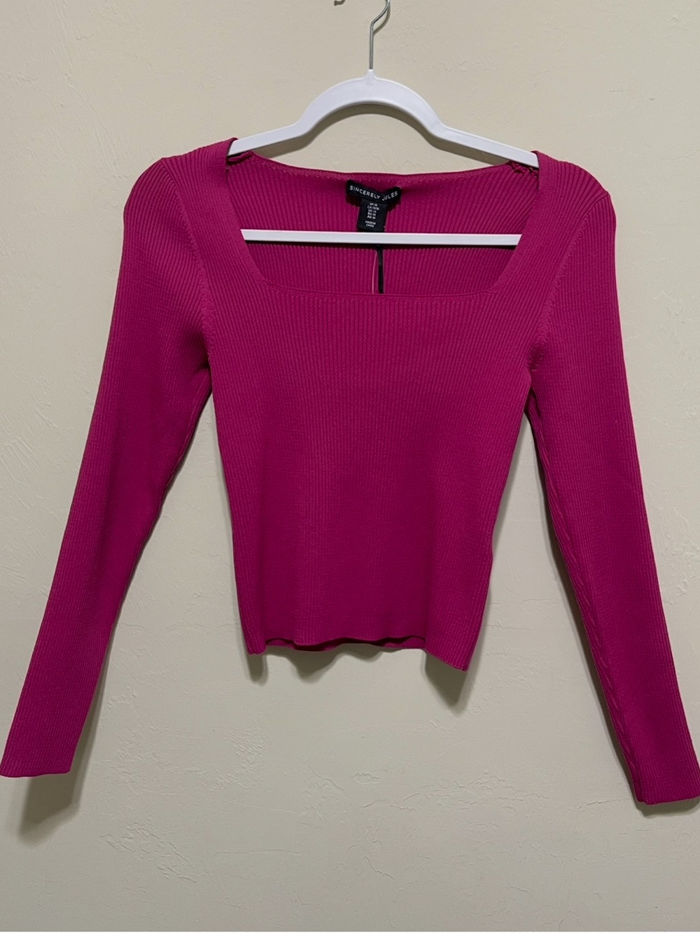 Sincerely Jules Ribbed Sweater Top Long Sleeve Lightweight Knit Fuchsia Women M